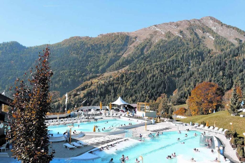 Charmant Studio Renove Situe Dans Les Bains D'Ovronnaz, Immeuble Les Sources Exterior foto